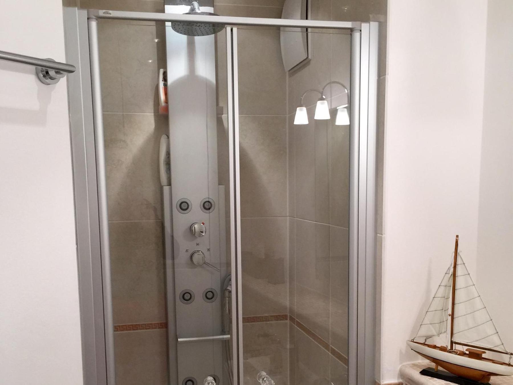 Ferienwohnung Seeblick 노넨혼 외부 사진